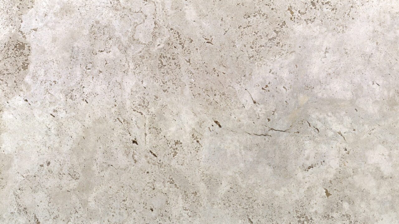 Pietra Argenta natuursteen – lichte grijs-beige cross-cut travertin